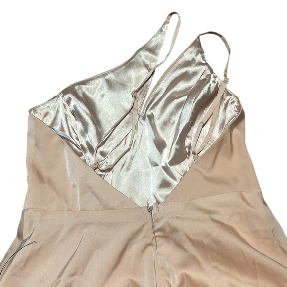 Lulu’s NWT Steal My Heart Champagne Satin Asymmetrical Maxi Evening Dress Size M - Picture 12 of 14